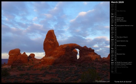 Turret Arch at Sunrise