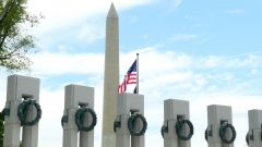 Washington Monument and WWII Memorial